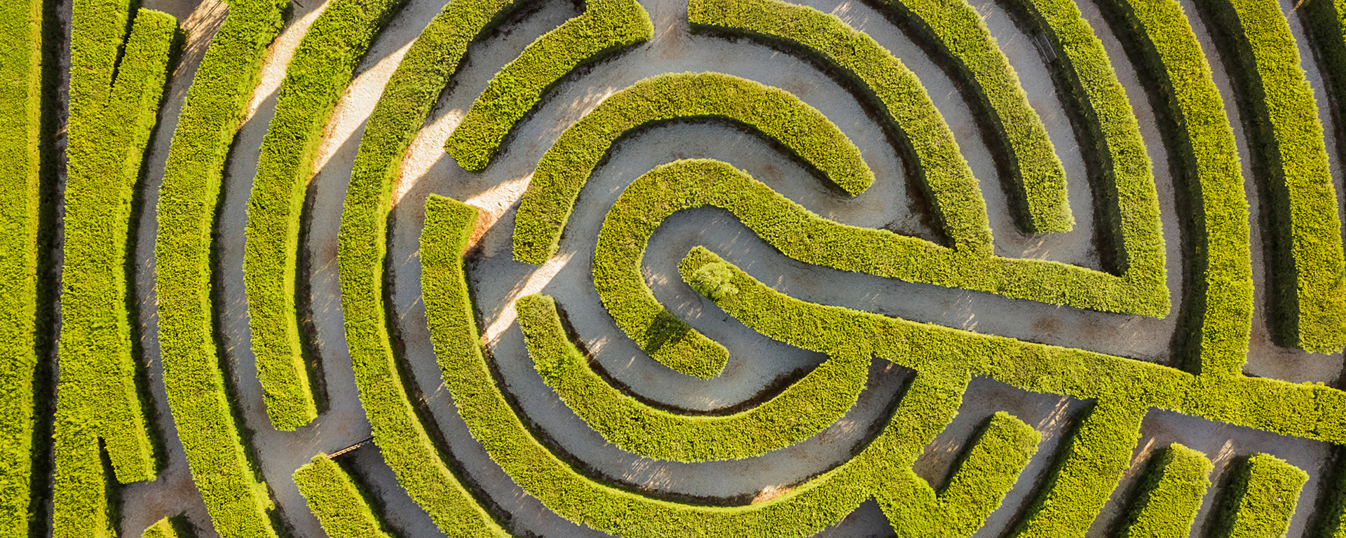 Ein Labyrinth aus der Vogelperspektive