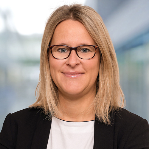Porträtbild von Kathleen Graf, Assistentin des Klinikleiters
