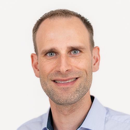 Porträtaufnahme von Tim Wanders, Leiter Geschäftsbereich Kinder, Jugend und Familie