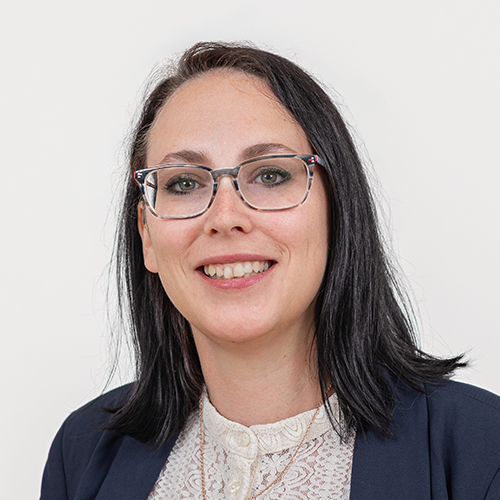 Juliane Ziesche, Sekretariat