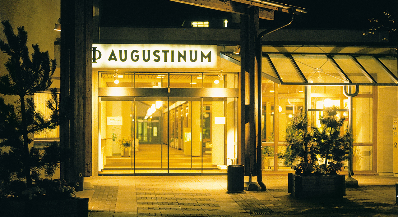 Eingang des Augustinum Freiburg