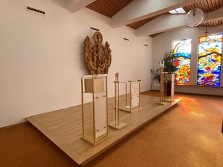 Neugestaltung der Kapelle im Augustinum Dießen Neugestaltung der Kapelle im Augustinum Dießen