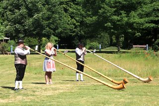 "Immer wieder sonntags": Alphorn-Pfingstkonzert