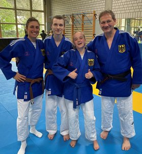 Vier Judo-Athleten der Augustinum Tagesstätte