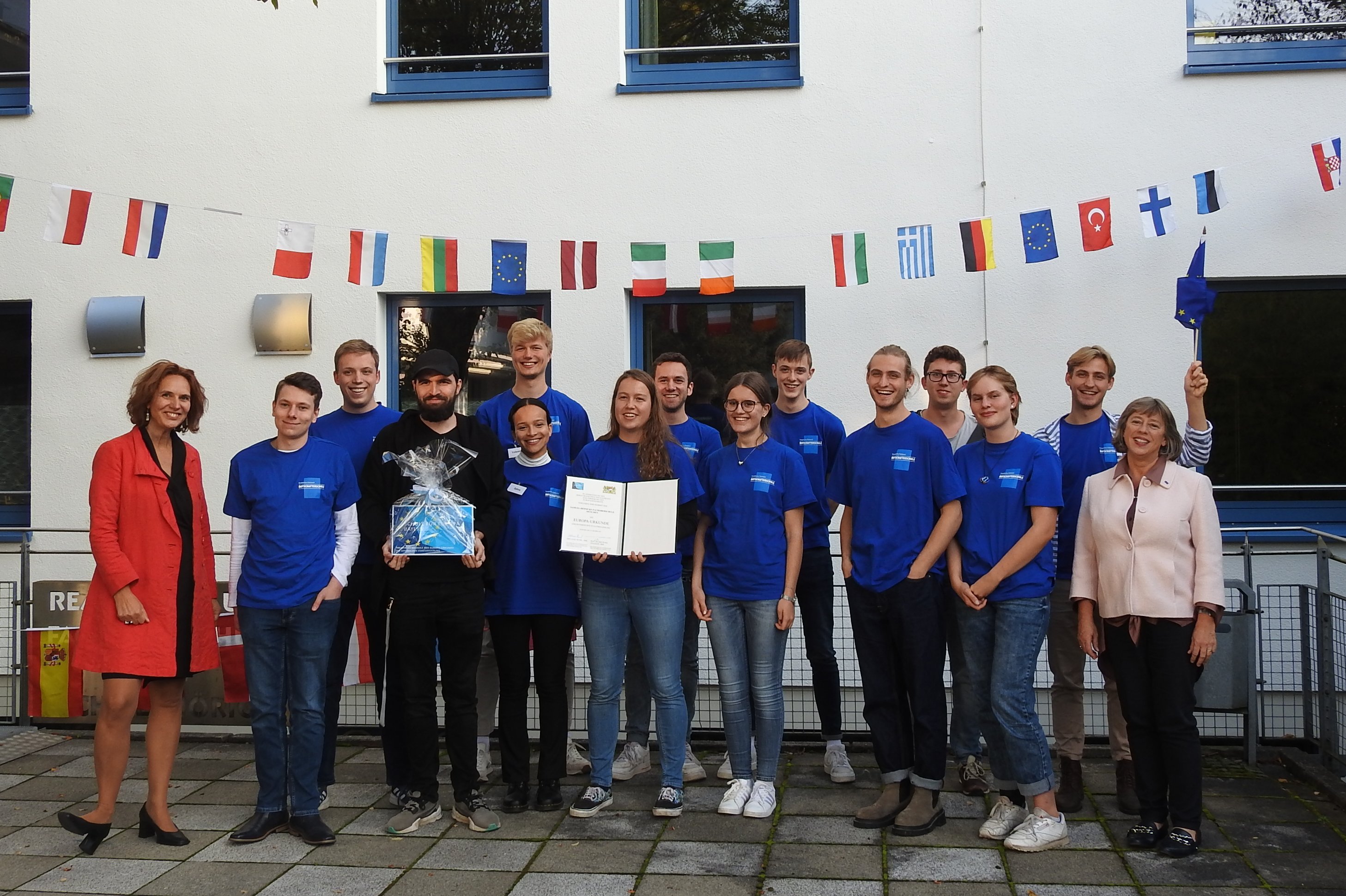Bild der Juniorbotschafter*innen der Samuel-Heinicke-Fachoberschule