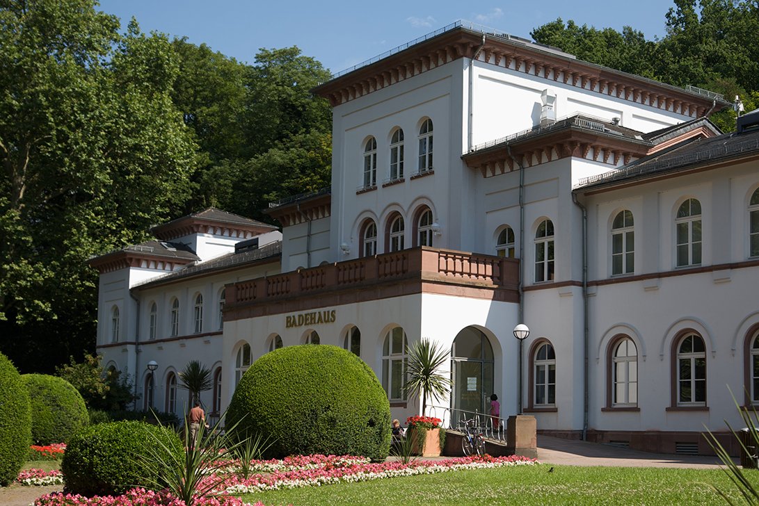 Das Badehaus im Alten Kurpark von Bad Soden