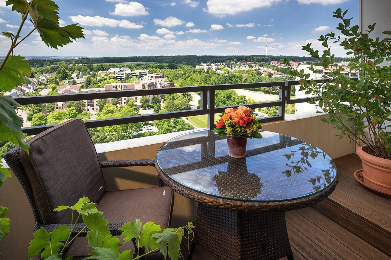 Zu fast allen Wohnungen im Augustinum gehört ein Balkon, eine Loggia oder eine Terrasse.