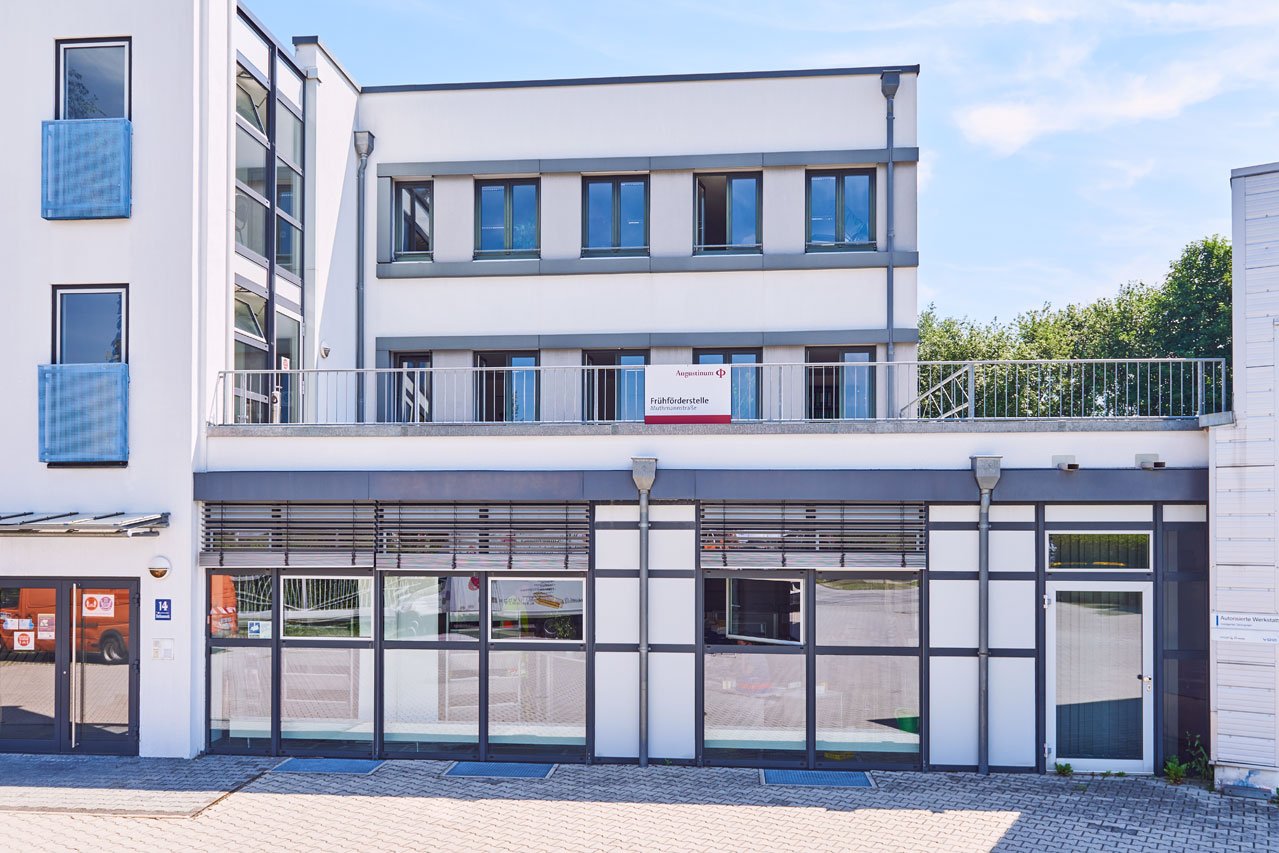 Der Eingang der Frühförderstelle des Augustinum in der Muthmannstraße