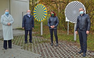 85.000 Euro Spende für Sinnespausenspiele für Kinder mit Autismus