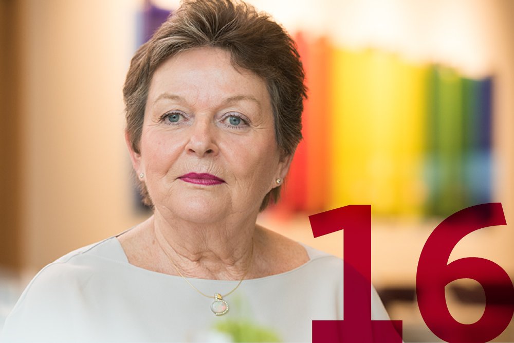 Porträtaufnahme einer Seniorin 