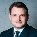 Porträtaufnahme des Direktors David Schemmer 