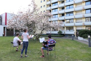 Traditionelles Frühlingssingen im Garten