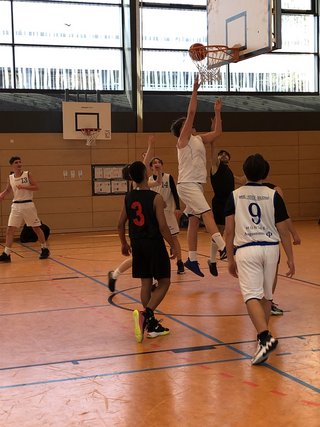 Stolze deutsche Meister im Basketball