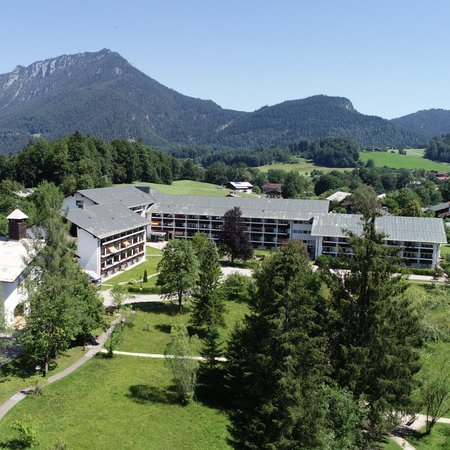 Außenansicht der Augustinum Berchtesgadener Land Vorsorgeklinik
